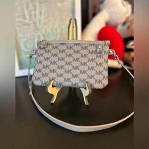 Michael kors bumbag fanny pack